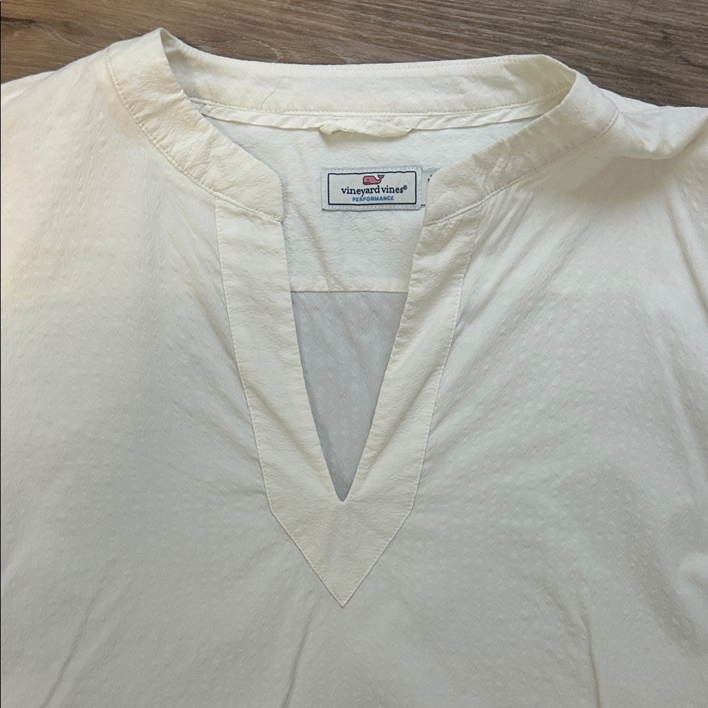 Vineyard Vines Ivory V-Neck Tunic Top